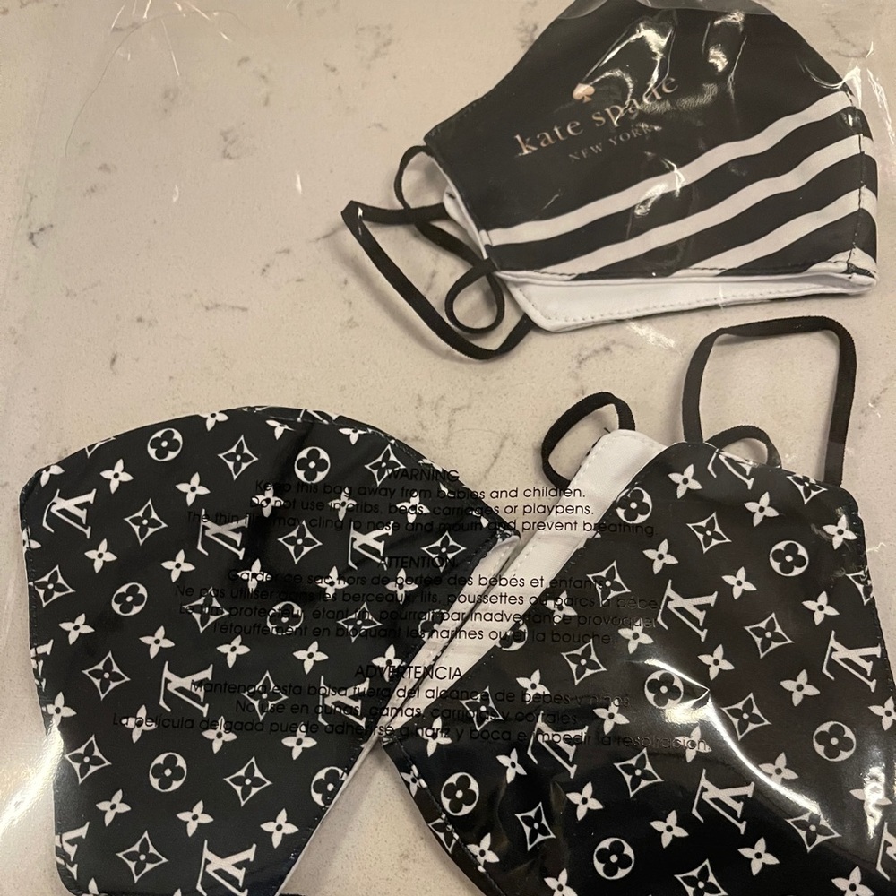 Fashion mask set of 3